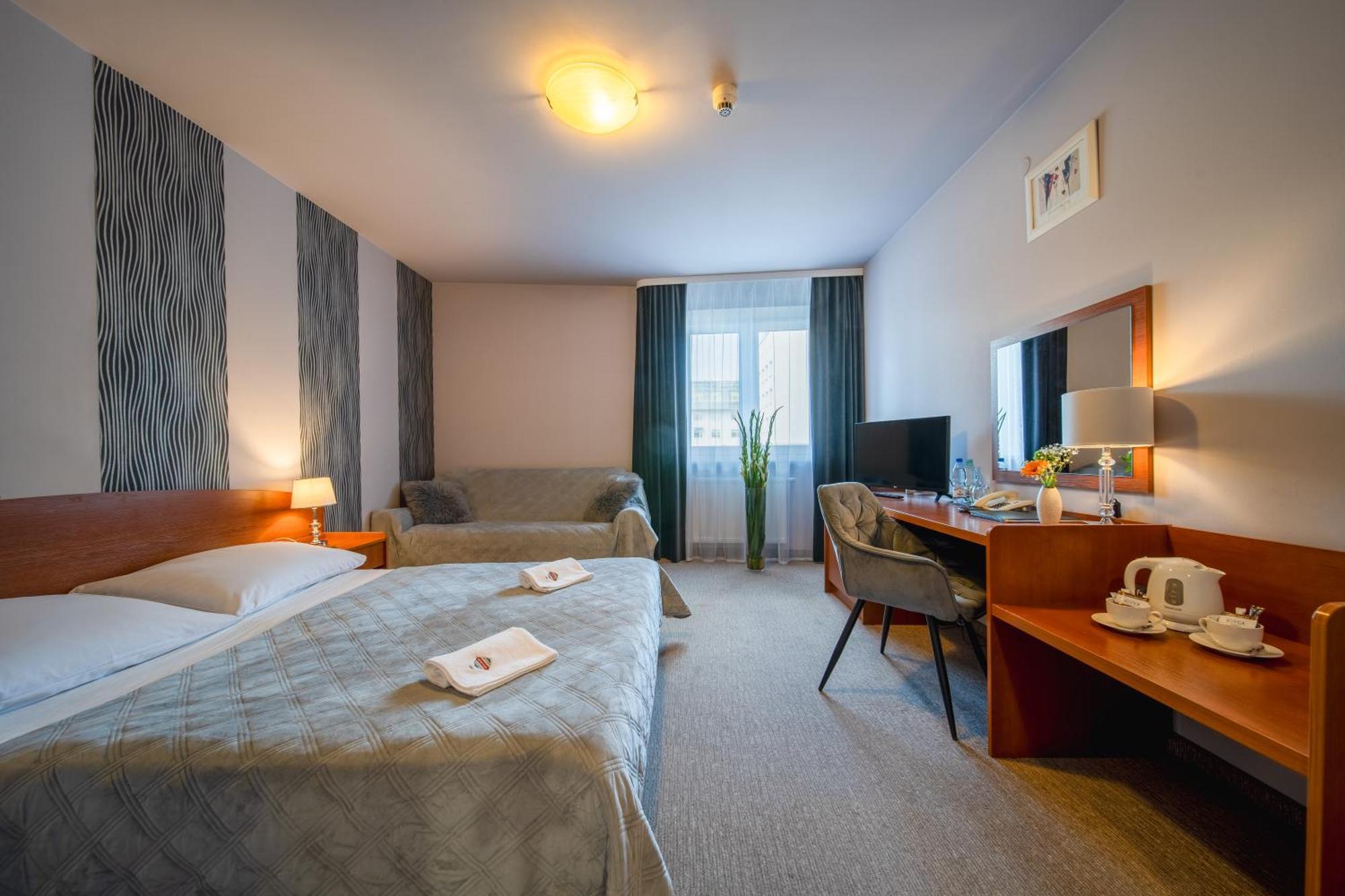 Hotel Gromada Radom Centrum Eksteriør bilde