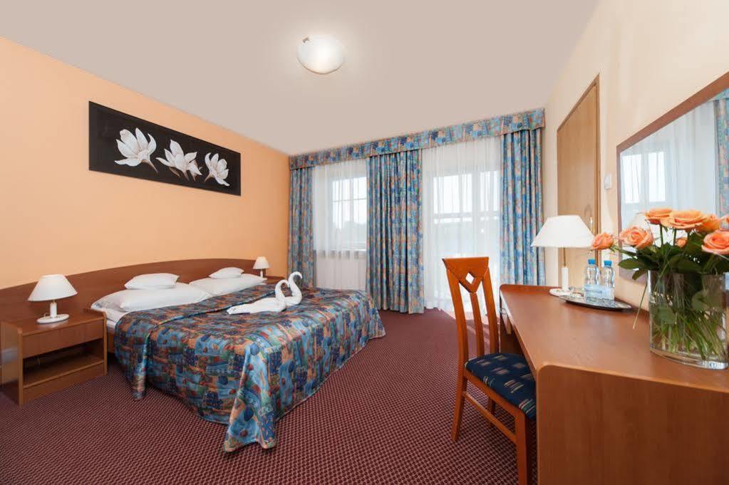 Hotel Gromada Radom Centrum Eksteriør bilde